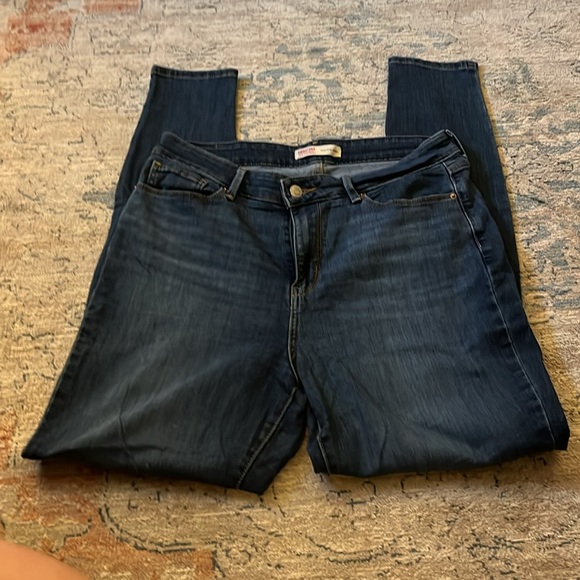 Signature Levi Strauss Skinny High Rise Jeans - Picture 2 of 6